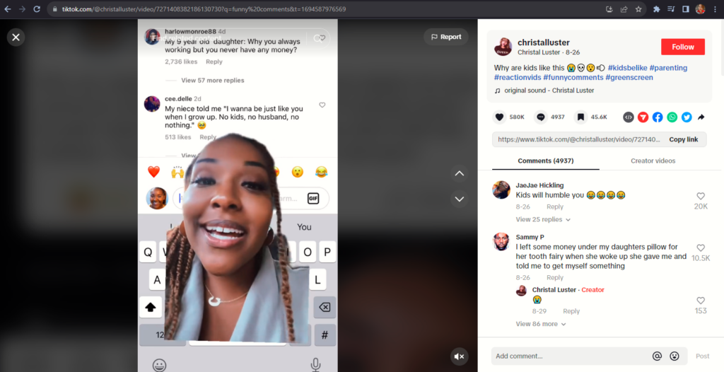 Captura de tela de um vídeo do TikTok com um criador reagindo a comentários.